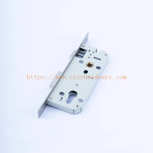 Xingyou polished iron 85*40mm lock body with key unlock durable anti-theft for middle east market